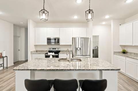 201 SW North Wakefield Circle, Port St. Lucie FL - photo 6 of 44