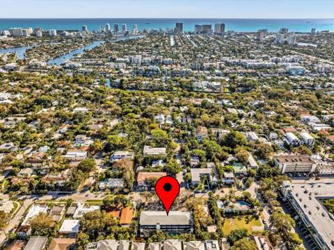 215 NE 16th Avenue #203, Fort Lauderdale FL - photo 7 of 40