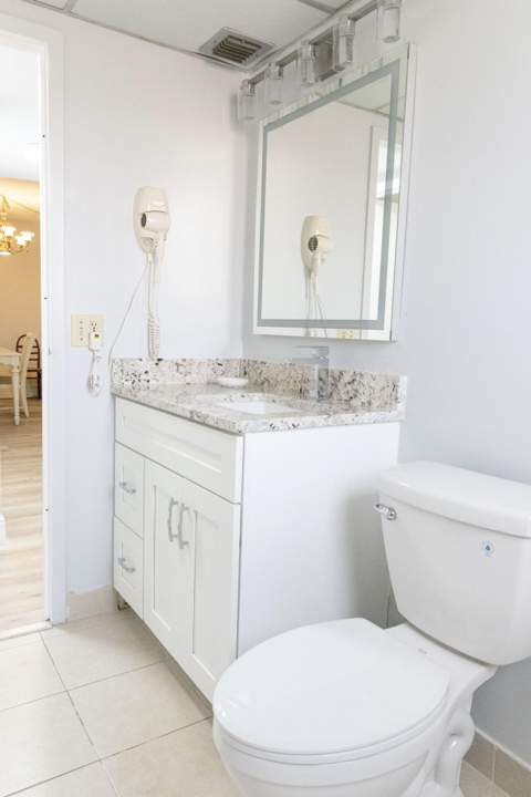 2851 Somerset Drive #116, Lauderdale Lakes FL - photo 17 of 30