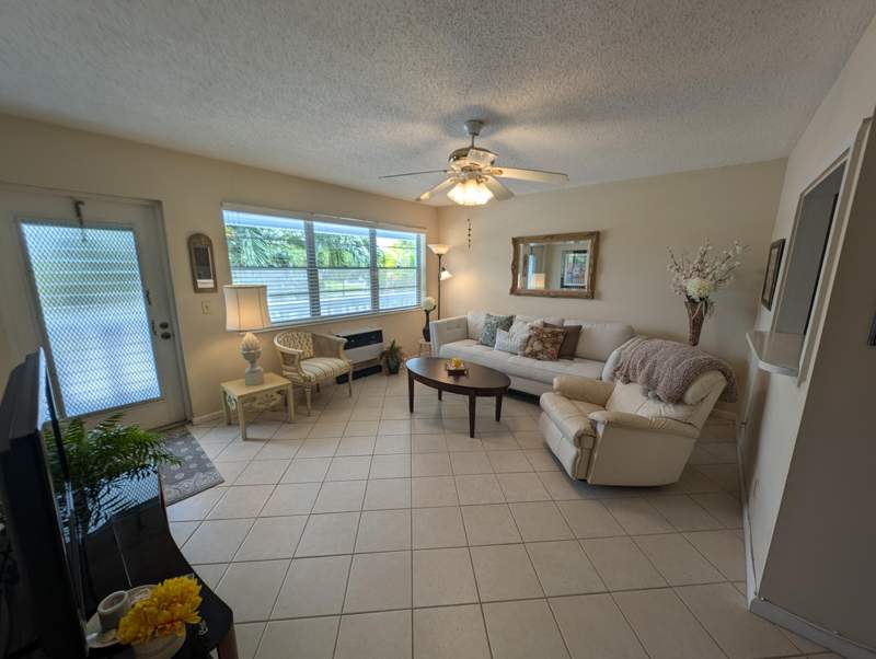 1 bedroom Condominium at 436 Markham T #436, Markham T Condo, Deerfield Beach — photo 4