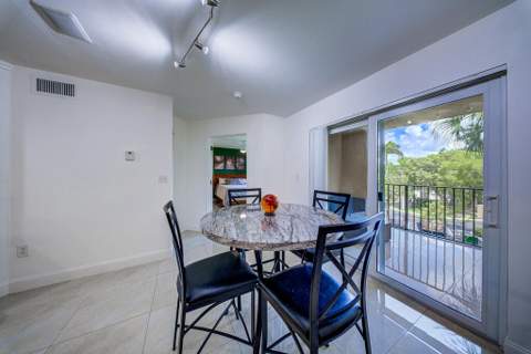 500 Scotia Drive #302, Hypoluxo FL - photo 9 of 44