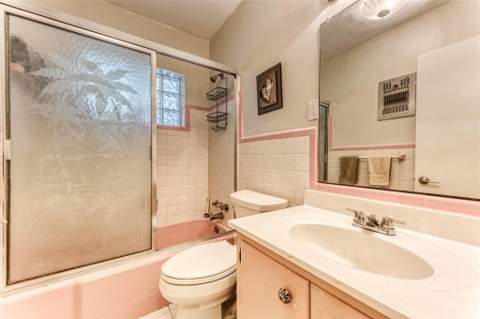 1676 NE 40th Street, Oakland Park FL - photo 12 of 26