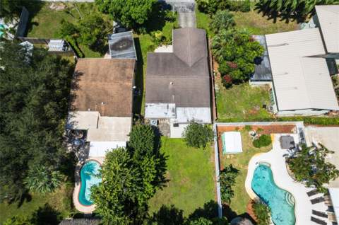 1676 NE 40th Street, Oakland Park FL - photo 21 of 26