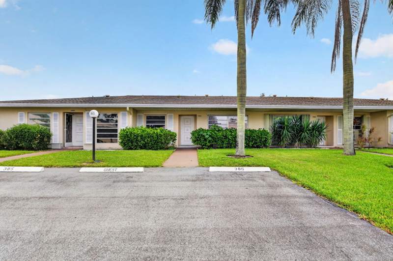 2 bedroom Villa at 20923 Sedgewick Drive #386, Boca Lakes Condo, Boca Raton — photo 2