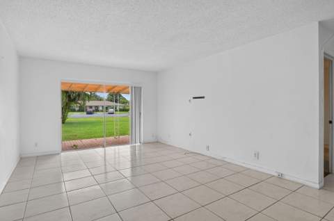 20923 Sedgewick Drive #386, Boca Raton FL - photo 13 of 35