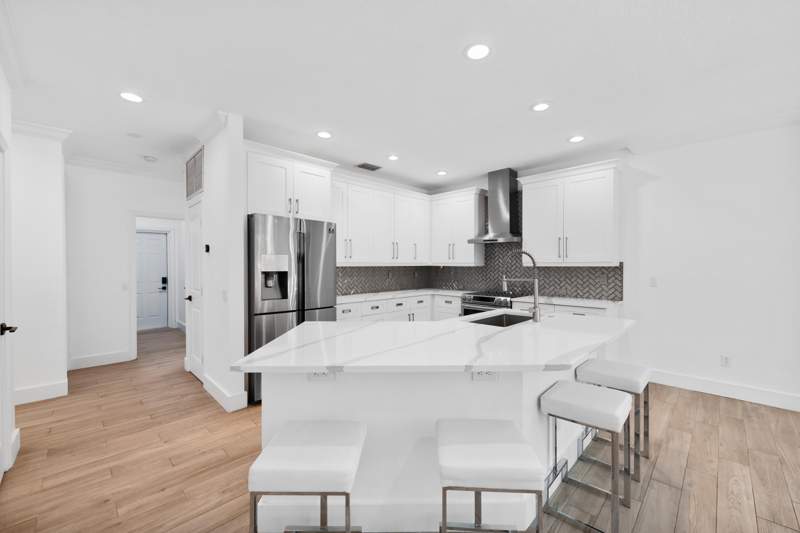 5 bedroom Single Family Residence at 10560 Walnut Valley Drive, Canyon Lakes 1, Boynton Beach — photo 3