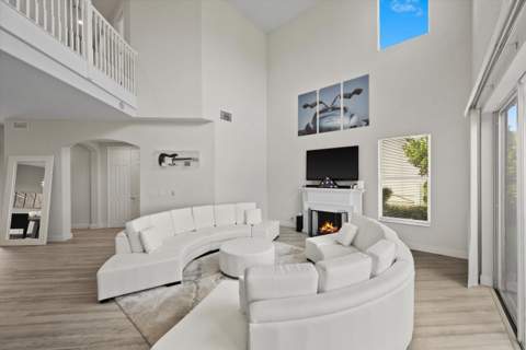 1215 Creekside Drive, Wellington FL - photo 9 of 79