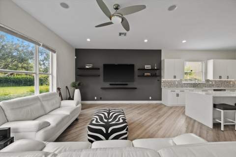 1215 Creekside Drive, Wellington FL - photo 16 of 79