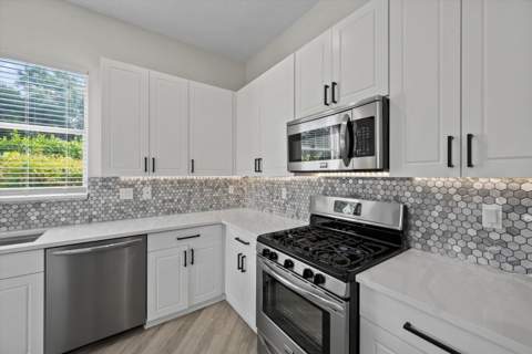 1215 Creekside Drive, Wellington FL - photo 22 of 79