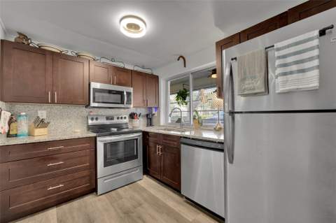 9090 Lime Bay Boulevard #112, Tamarac FL - photo 9 of 55