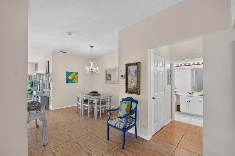 3 bedroom Condominium at 3162 Via Poinciana #6, Poinciana Place Villas Condo, Lake Worth — photo 5