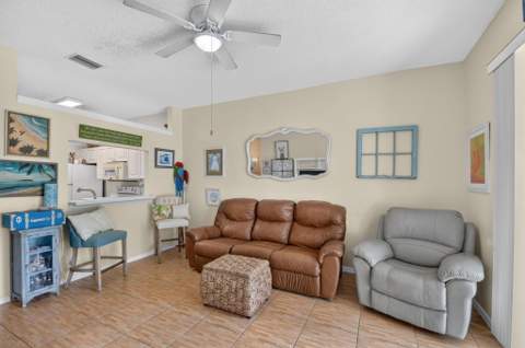 3162 Via Poinciana #6, Lake Worth FL - photo 20 of 45
