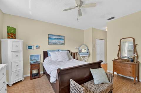 3162 Via Poinciana #6, Lake Worth FL - photo 22 of 45