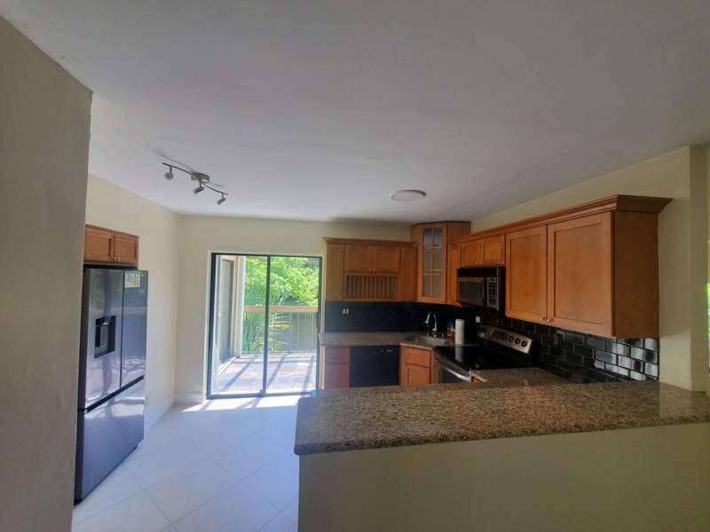 3 bedroom Condominium at 12 Wimbledon Lakes Drive #250, Wimbledon At Jacaranda Condo, Plantation — photo 3