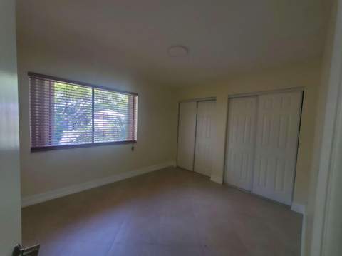 12 Wimbledon Lakes Drive #250, Plantation FL - photo 10 of 23