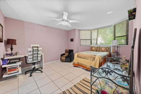 7401 NW 16th Street #102, Plantation FL - photo 13 of 36