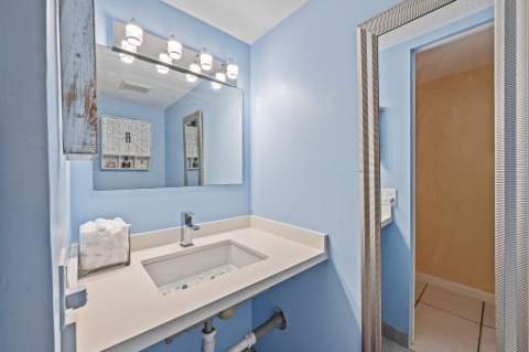 7401 NW 16th Street #102, Plantation FL - photo 20 of 36