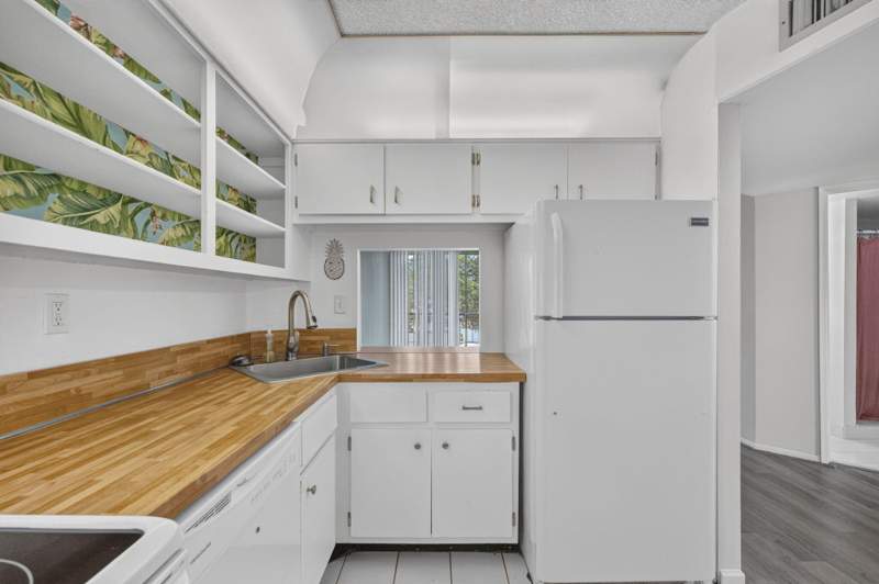 2 bedroom Condominium at 4501 NE 21st Avenue #208, Coral Ridge East Condo, Fort Lauderdale — photo 3