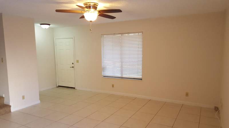 2 bedroom Townhouse at 11868 Sturbridge Lane, Sturbridge Village, Wellington — photo 5