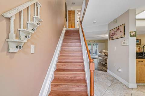 1330 NW 123rd Avenue, Pembroke Pines FL - photo 7 of 50