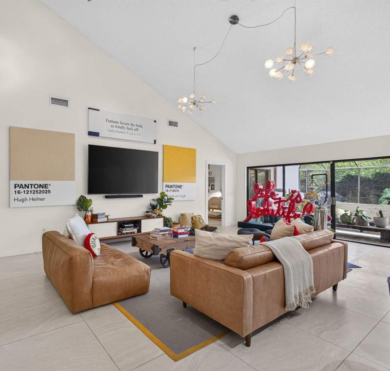 3 bedroom Single Family Residence at 2613 Mohawk Circle, Villas Of Bear Lakes Estates, West Palm Beach — photo 2