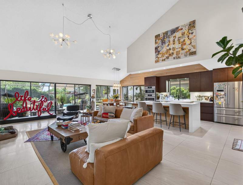 3 bedroom Single Family Residence at 2613 Mohawk Circle, Villas Of Bear Lakes Estates, West Palm Beach — photo 4