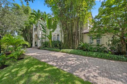4699 Gleneagles Drive, Boynton Beach FL - photo 6 of 97