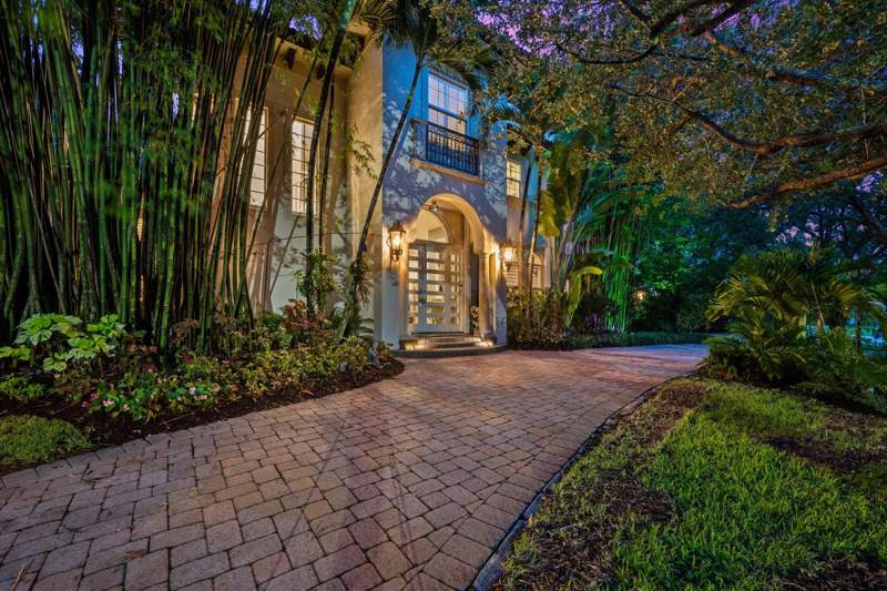 5 bedroom Single Family Residence at 4699 Gleneagles Drive, Pine Tree Golf Club, Boynton Beach — photo 2