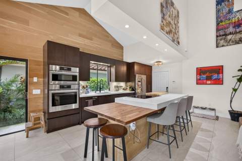 2613 Mohawk Circle, West Palm Beach FL - photo 9 of 75