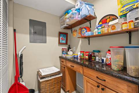 526 Shady Pine Way #D2, Greenacres FL - photo 10 of 20