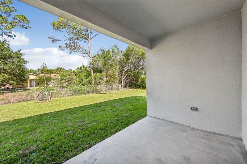 3 bedroom Single Family Residence at 5901 Raintree Trail, INDIAN RIVER ESTATES UNIT 9, Fort Pierce — photo 5