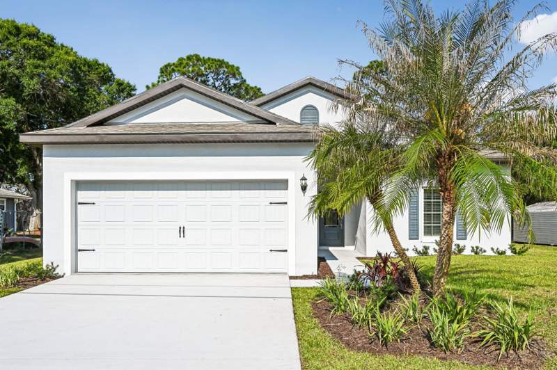 3 bedroom Single Family Residence at 5901 Raintree Trail, INDIAN RIVER ESTATES UNIT 9, Fort Pierce — photo 1