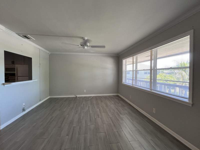 1 bedroom Condominium at 49 Cambridge B, Cambridge Condo, West Palm Beach — photo 3