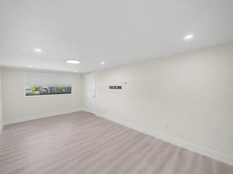 9298 Birmingham Drive, Palm Beach Gardens FL - photo 12 of 24
