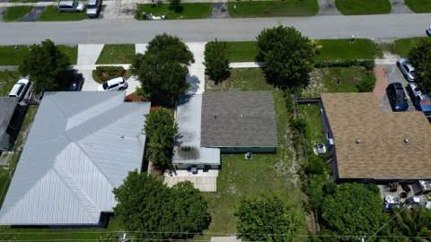 9298 Birmingham Drive, Palm Beach Gardens FL - photo 23 of 24