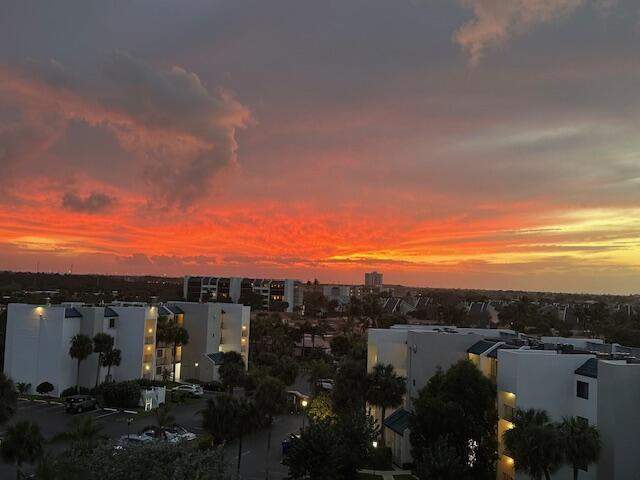 2 bedroom Condominium at 1300 S Highway A1a #523, Oceancrest Condo Apts, Jupiter — photo 5