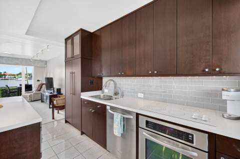 2727 Yacht Club Boulevard #1b, Fort Lauderdale FL - photo 6 of 68