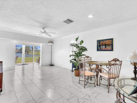 2017 SW Golf Lane #109, Boynton Beach FL - photo 6 of 80