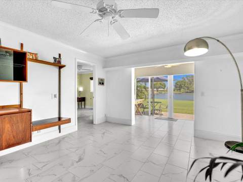 2017 SW Golf Lane #109, Boynton Beach FL - photo 9 of 80