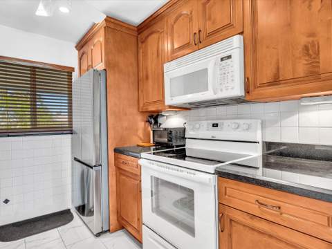 2017 SW Golf Lane #109, Boynton Beach FL - photo 14 of 80