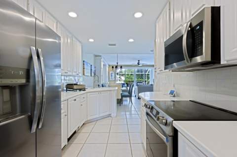 435 Capistrano Drive, Palm Beach Gardens FL - photo 9 of 32