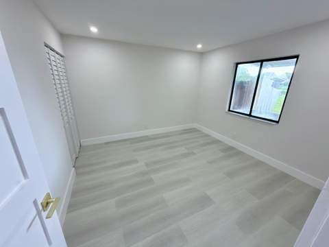 46 Tara Lakes Drive, Boynton Beach FL - photo 9 of 29