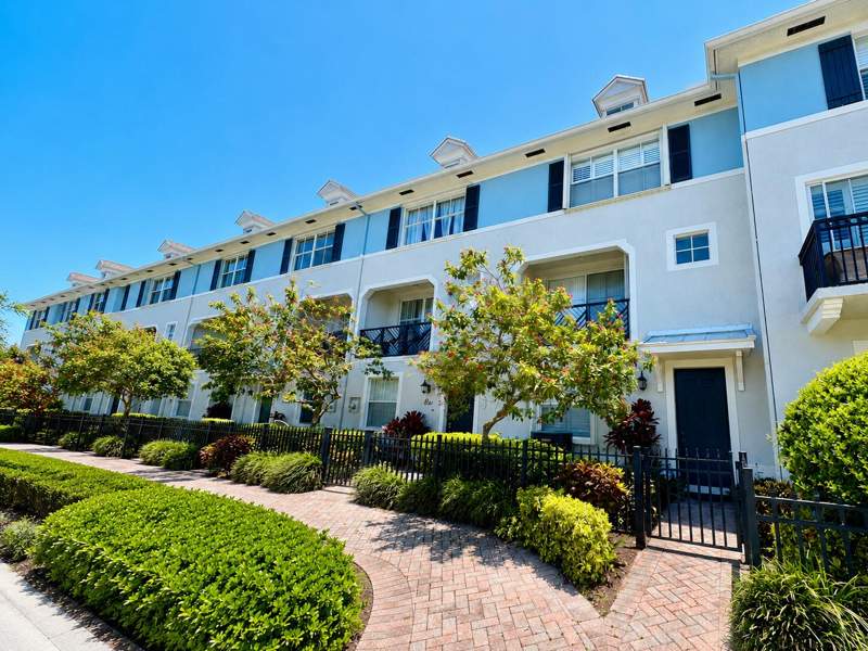 2 bedroom Townhouse at 326 NW 1st Street, Atlantic Grove, Delray Beach — photo 5