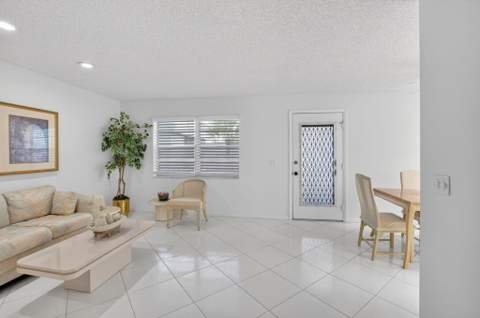 955 Normandy Trail, Delray Beach FL - photo 6 of 29