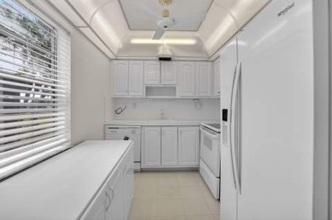 955 Normandy Trail, Delray Beach FL - photo 8 of 29