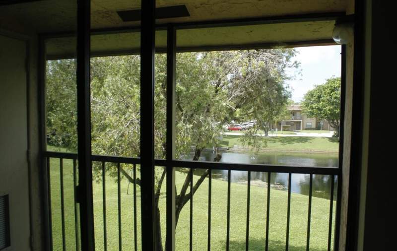 2 bedroom Condominium at 21943 Remsen Terrace #204, Kensington Walk Condo, Boca Raton — photo 5
