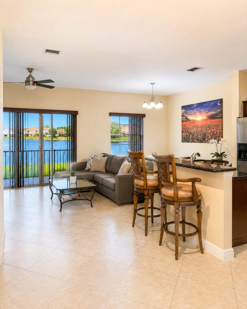 3 bedroom Townhouse at 4206 Emerald Vista, Emerald Lake Townhomes, Lake Worth — photo 3
