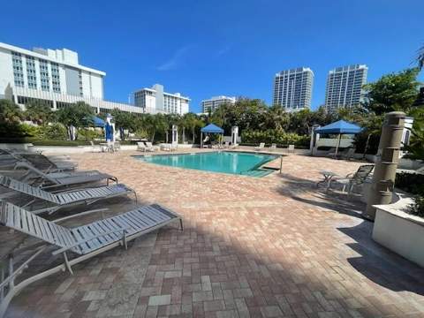 336 N Birch Road #6d, Fort Lauderdale FL - photo 8 of 37