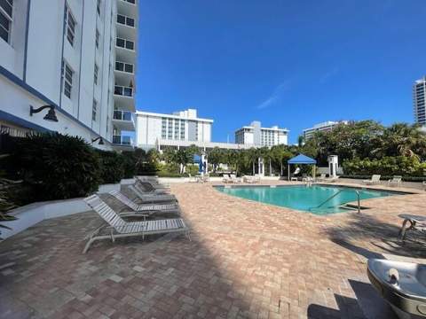 336 N Birch Road #6d, Fort Lauderdale FL - photo 9 of 37