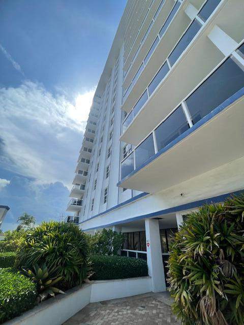 336 N Birch Road #6d, Fort Lauderdale FL - photo 10 of 37